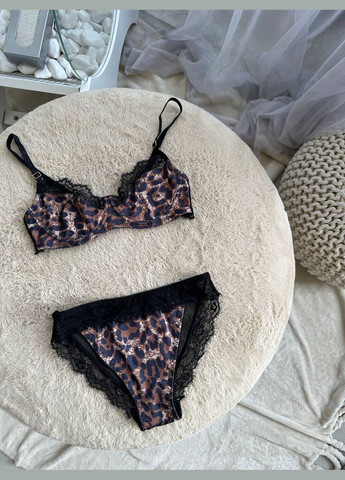 Коричневый демисезонный комплект белья трусики+ бюстгальтер No Brand