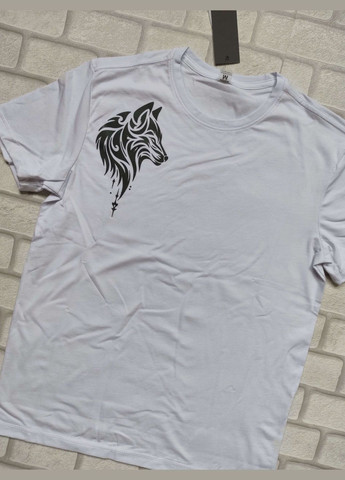 Белая мужская футболка трикотаж белая рисунок светится в темноте волк спортивная размер l с коротким рукавом FERO