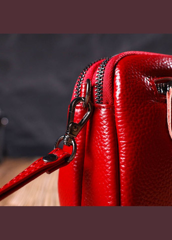 Яскрава сумка-клатч у стильному дизайні з натуральної шкіри червона 19х12х7 см 22125 Vintage (329197611)