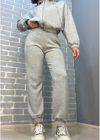 Костюм женский No Matter What 1554-1558 худые капюшон, карманы и джоггеры на резинке No Brand (304291723)