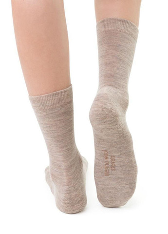 Бежевые носки женские полумахровые из мериносовой шерсти 130 merino wool frotte Steven (349500120)