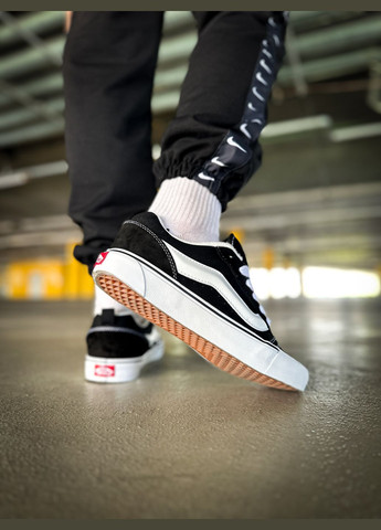 Чорно-білі всесезон кросівки чоловічі і жіночі vans knu skool black white | ванс кну скул чорно-білі No Brand