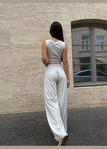 Жіночий прогулянковий костюм (топ+штани) сiрого кольору 33131 No Brand (332177719)