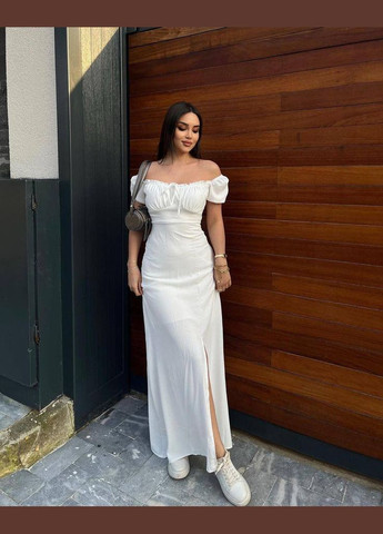 Белое белое платье-макси из качественной жатки со спущенным рукавом и открытым декольте, приятное к телу повседневное платье No Brand