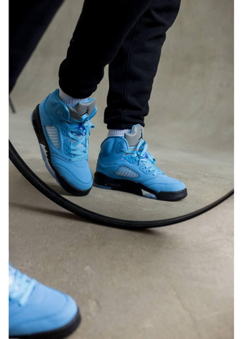 Чорні Осінні кросівки чоловічі nike air jordan retro 5 unc найк аір джордан No Brand