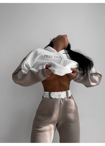 Модный теплый женский спортивный костюм с вышивкой No Brand (362411290)