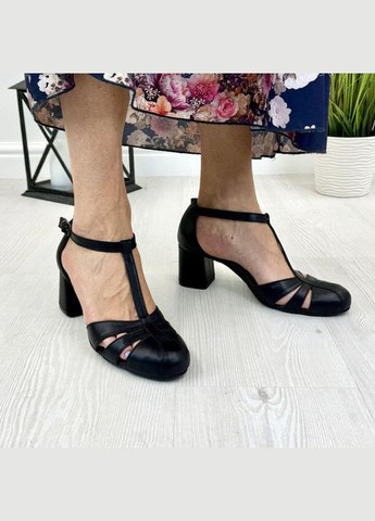 Босоніжки жіночі шкіряні на стійкому підборі, колір чорний. 41 розмір Vasha para (303931570)