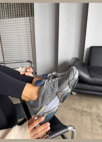 Серые всесезонные кроссовки Vakko