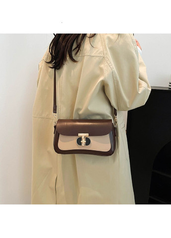 Жіноча сумка кросбоді через плече з екошкіри з клапаном RoyalBag P2-1601 (331879772)