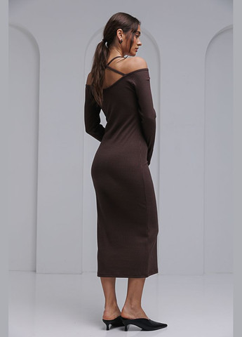 Коричневое трикотажное платье в рубчик шоколадное со швом под грудью Arjen