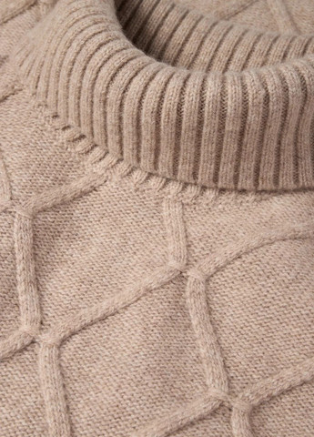 Бежевый демисезонный свитер C&A