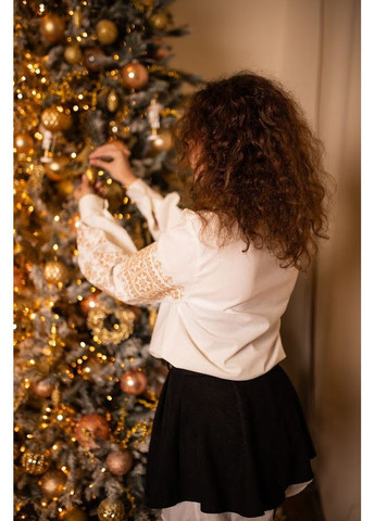 Молочна лляна жіноча вишиванка з об'ємними рукавами та високим коміром hc (h001-8409-132-22) Носи своє (370296479)