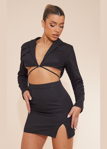 Черное платье PrettyLittleThing