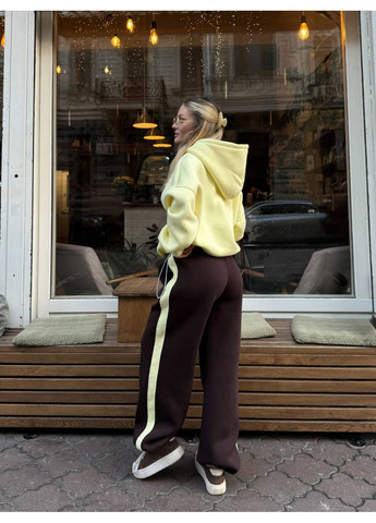 Жіночий спортивний костюм No Brand (369407782)