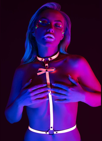 Розовый демисезонный портупея с бантиком glow in the dark с эффектом свечения в темноте Taboom