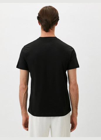 Черная футболка John Richmond