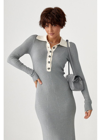 Серое вечернее длинное трикотажное платье-поло в рубчик Lurex