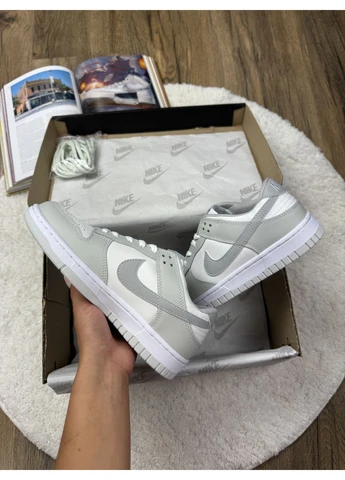 Белые демисезонные кроссовки мужские nike sb dunk low white grey найк сб данк белые No Brand