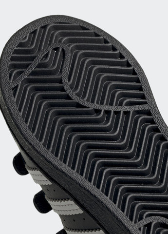 Черные всесезонные кроссовки superstar adidas