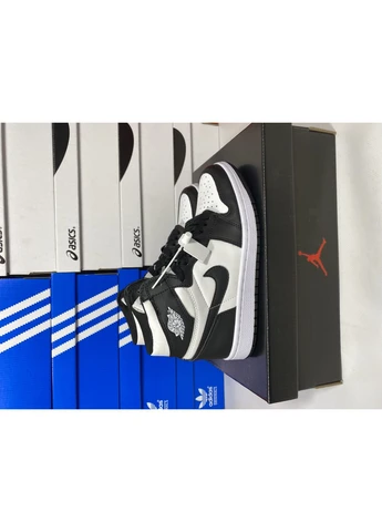 КРОССОВКИ ЖЕНСКИЕ NIKE AIR JORDAN 1 HIGH BLACK НАЙК АИР ДЖОРДАН ЧЕРНЫЕ No Brand чёрные демисезоны (390650121)