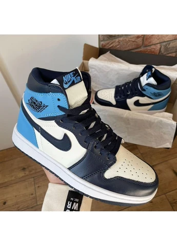 Синие демисезонные кроссовки мужские nike air jordan 1 retro high patent blue toe v2 найк аир джордан синие No Brand