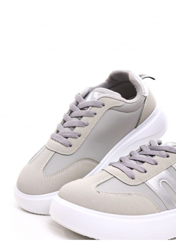 Светло-серые кеды женские STREAM