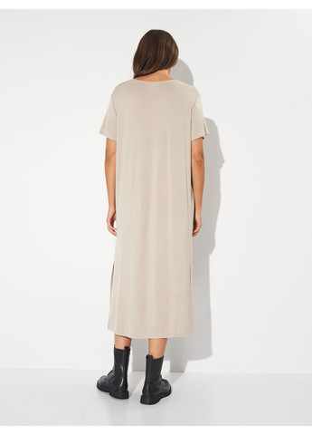 Бежевое кэжуал платье из вискозы H&M однотонное