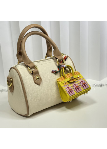 Модный чехол-брелок для наушников, гарнитуры или мелочей в виде сумочки известного бренда 7,5х6,5х3,5 см. B&S (372474458)