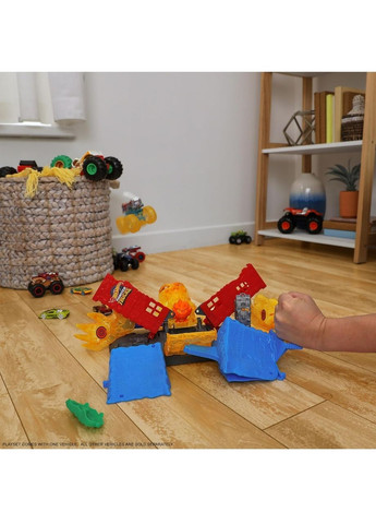 Игровой набор Monster Trucks Power Smashers – машинка 5 Alarm и огненная башня, испытания, Mattel Hot Wheels (330829117)