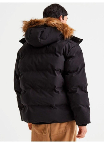 Чорна зимня чоловіча водовідштовхуюча утеплена куртка н&м (57765) s чорна H&M