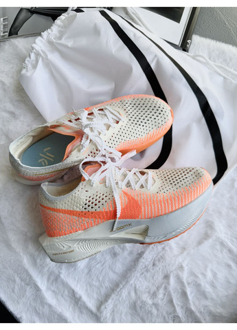 КРОСІВКИ ЖІНОЧІ NIKE AIR ZOOMX VAPORFLY 3 ORANGE / WHITE НАЙК АІР ЗУМ ВАПОРФЛАЙ No Brand білі демісезони (368870105)