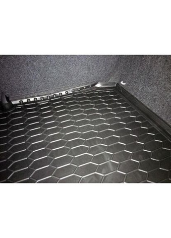 Килимок в багажник поліуретановий для Volkswagen 2011 - Mid(з вухами)/ Джета Avto-Gumm Jetta (360616397)