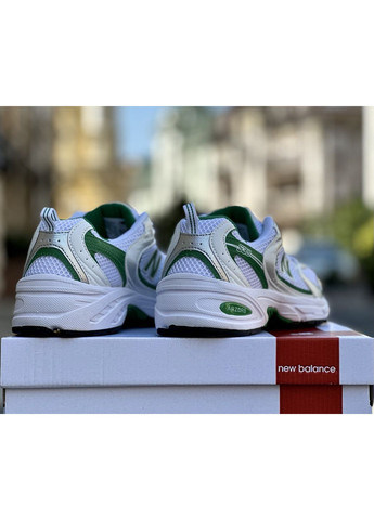 Серые демисезонные кроссовки мужские new balance 530 white green silver нью беланс 530 No Brand