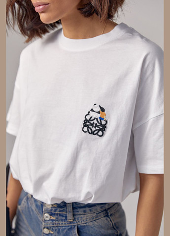 Белая летняя женская футболка oversize с вышивкой - белый Lurex