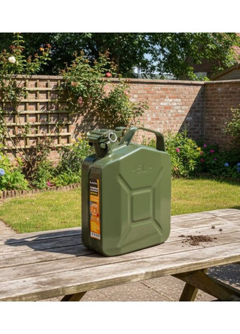 Вертикальная стальная канистра для хранения топлива 5 л (2104618809) Lavita (370605110)