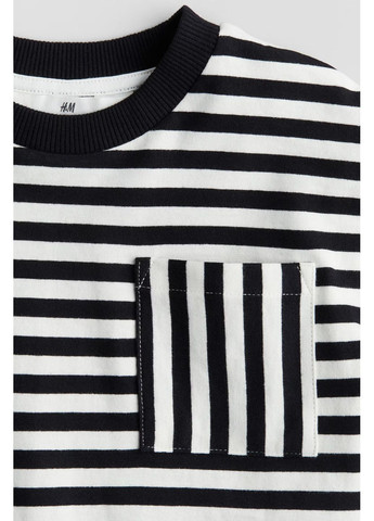 Белая летняя футболка с принтом для мальчика 110/116см(4-6р) белая H&M