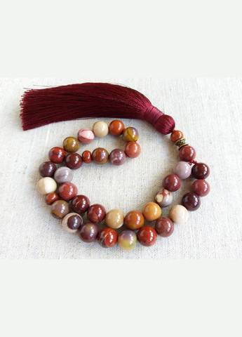 Четки из Яшмы Мукаит 33 бусины без узлов d 10мм No Brand (331293553)