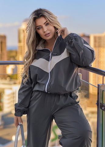 Костюм жіночий спортивний оверсайз з плащівки (спортивна кофта + джогери) No Brand (332111865)