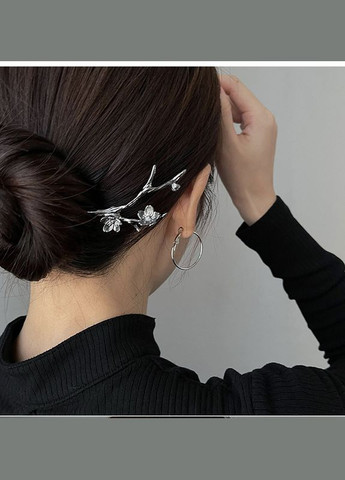 Китайская заколка шпилька для волос Серебряная Веточка из метала серебристого цвета длиной 17 см No Brand (332987639)