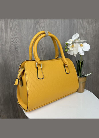 Жіноча сумка на плече трапецієподібна з екошкіри з геометричним візерунком чорно-біла (sku_612Ж) No Brand (330575537)