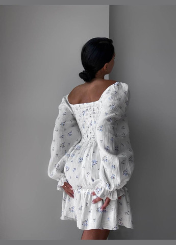 Білий повсякденний, кежуал жіноча біла сукня No Brand з квітковим принтом