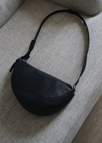 Шкіряна сумка через плече асиметричної форми One (372759024)