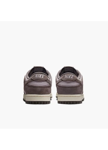 Коричневі кросівки чоловічі dunk low retro brown/pink Nike