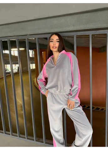 Костюм спортивный женский с лампасами серого цвета 37821 Fashion (389192547)