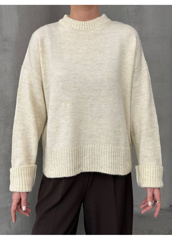 Молочний демісезонний светр жіночий Гермес