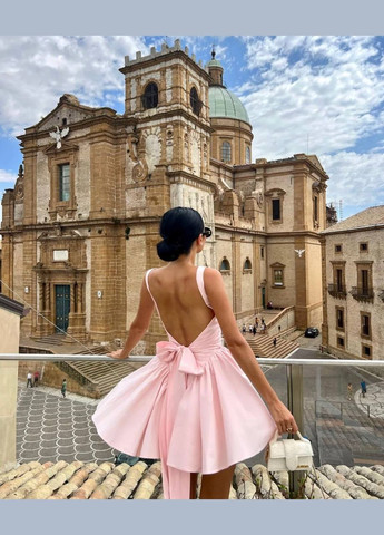 Рожева святковий жіноча сукня з відкритою спиною Avanti однотонна