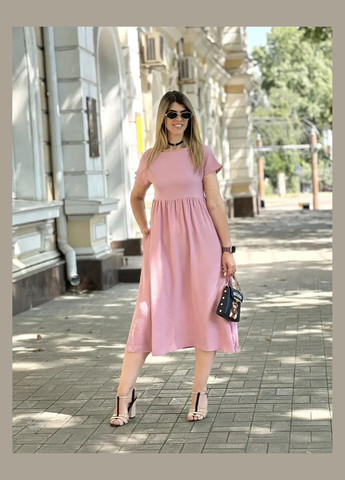 Розовое летнее платье миди из креп-жатки No Brand
