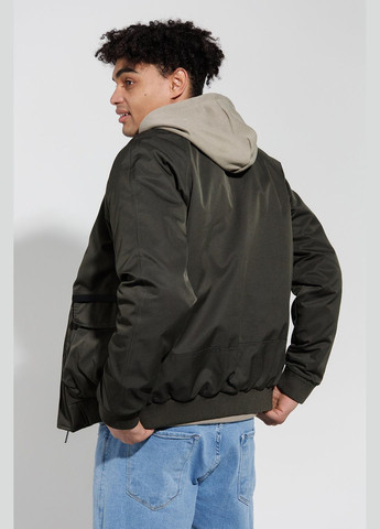 Оливкова (хакі) демісезонна куртка чоловіча 8021 (2000990365088d) shop (2000990365088) No Brand