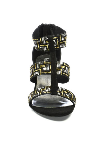 Черные босоніжки Conhpol