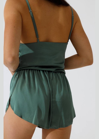 Оливковая (хаки) шорты+майка+халат из итальянского шелка, хаки, короткая на бретельках майка + шорты Shine